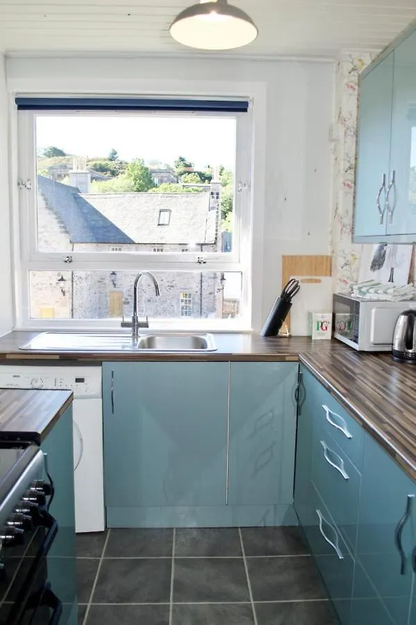 Central And Spacious Flat - Royal Mile Apartment Edinburgh
