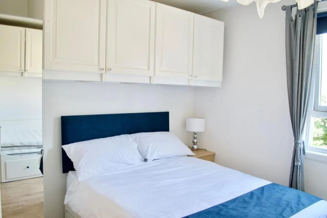 Central And Spacious Flat - Royal Mile Apartment Edinburgh